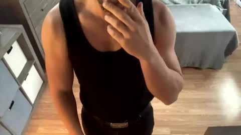 Snapshot of boytoy8969 chatting on November 25, 1:33 pm boytoy8969 online show from November 25, 1:33 pm