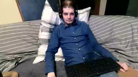 bponie1 online show from April 2, 11:13 pm