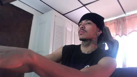 Snapshot of bra_c chatting on April 5, 7:22 pm bra_c online show from April 5, 7:22 pm