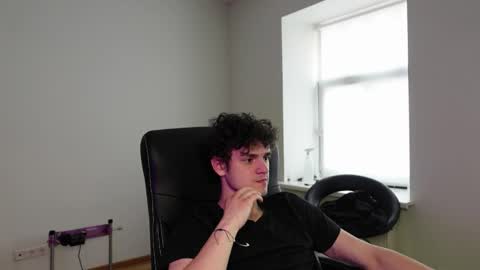 Snapshot of brad_holloway chatting on May 20, 2:01 pm BRAD HOLLOWAY online show from May 20, 2:01 pm