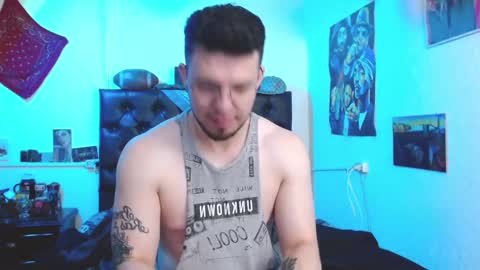 brad hot boy online show from December 5, 3:06 pm