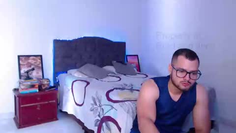 Your favorite couple and the best butt on Chatur online show from February 20, 4:57 pm