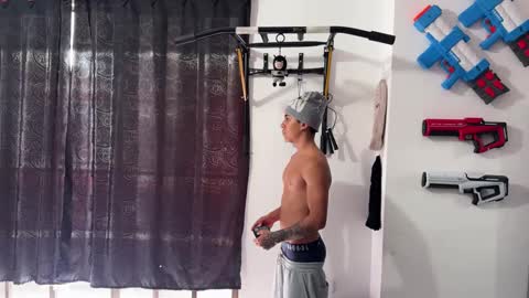 Bradley Strong online show from October 9, 4:16 pm