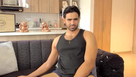 bradleymartin7 online show from December 20, 3:41 pm