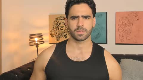 bradleymartin7 online show from March 12, 6:47 pm