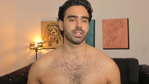 bradleymartin7 online show from June 3, 2:33 pm