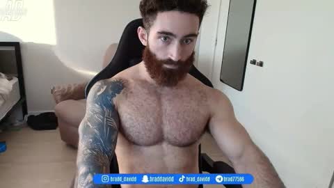bradtrainn online show from May 17, 10:39 pm