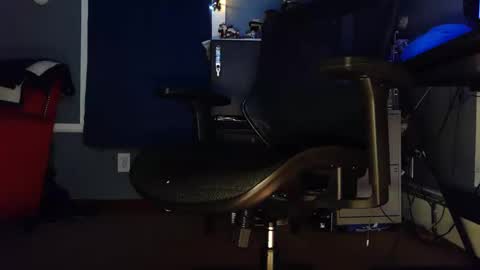 Snapshot of brady101688 chatting on November 30, 3:10 am Brady101688 online show from November 30, 3:10 am