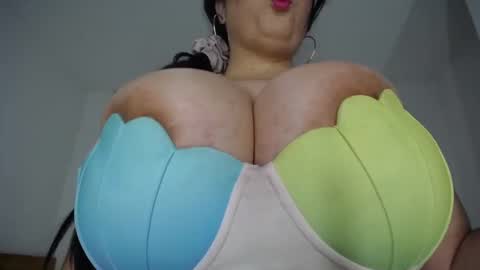 Rachel online show from January 8, 1:35 pm