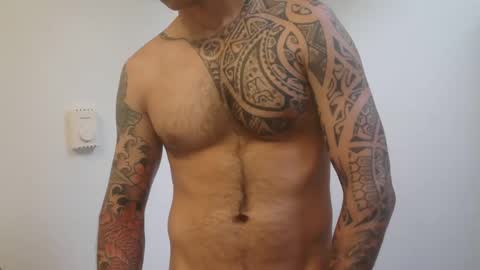 Snapshot of brahcuz chatting on September 29, 11:09 pm Faka online show from September 29, 11:09 pm