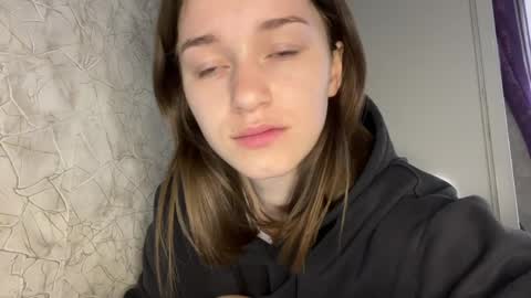 Kate online show from April 2, 2:37 pm