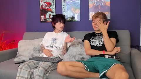 Snapshot of brand741 chatting on November 24, 6:57 am Brand online show from November 24, 6:57 am