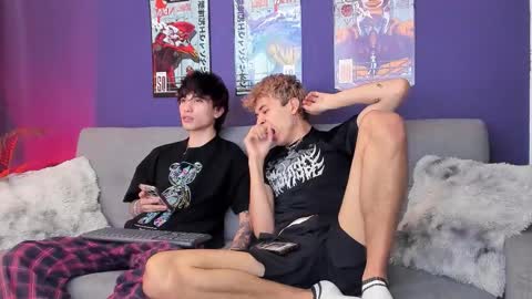 Snapshot of brand741 chatting on November 25, 5:07 am Brand online show from November 25, 5:07 am