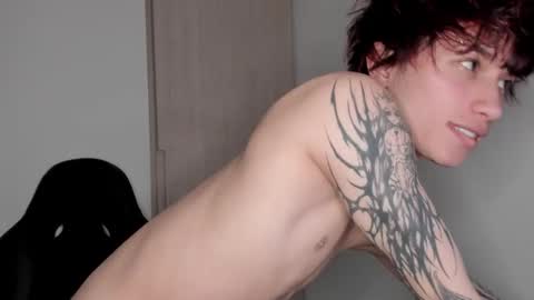 Snapshot of brand741 chatting on January 15, 7:02 am Brand online show from January 15, 7:02 am