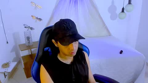 B R A N D online show from November 13, 2:49 pm