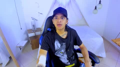 B R A N D online show from December 4, 10:51 pm