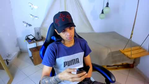 B R A N D online show from April 17, 1:30 am