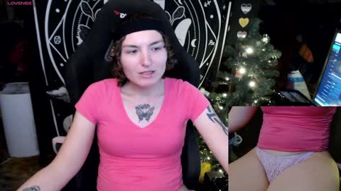 BrandiWRLD999 online show from December 28, 3:04 am