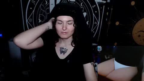 BrandiWRLD999 online show from September 30, 7:41 pm