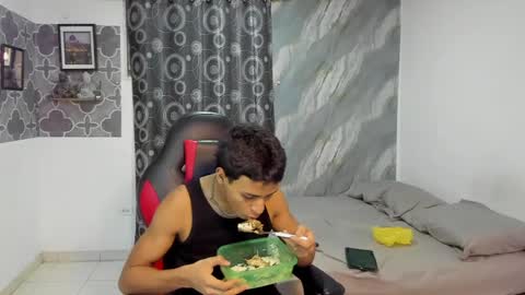 brandom_brook online show from June 4, 5:02 am