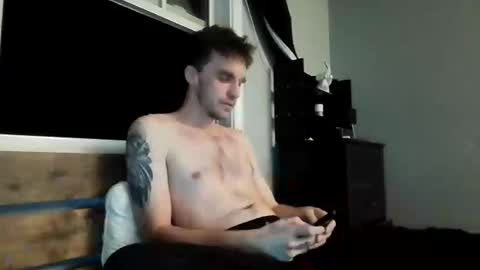 Snapshot of brandon255225 chatting on February 27, 1:27 am brandon255225 online show from February 27, 1:27 am