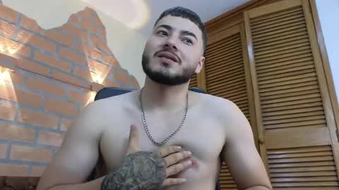 Snapshot of brandon__01 chatting on June 1, 8:10 pm brandon__01 online show from June 1, 8:10 pm