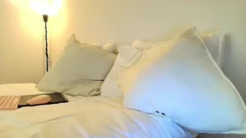 Brandon and Nath online show from December 13, 7:53 pm