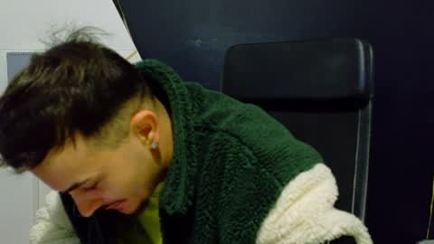 BrandonTateX online show from April 9, 5:29 am