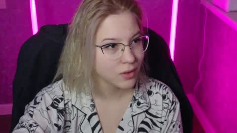 Belle  online show from January 22, 2:37 am