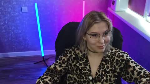 Belle  online show from March 7, 5:08 am