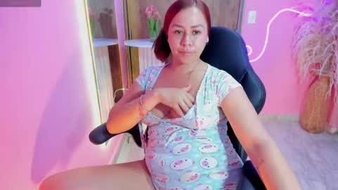 Snapshot of brandy_priscot chatting on May 7, 2:06 am brandy priscot online show from May 7, 2:06 am
