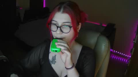 Snapshot of brandy_wow chatting on February 20, 8:09 pm brandy_wow online show from February 20, 8:09 pm