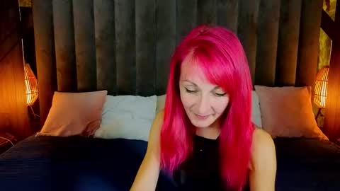 Brandybloomm online show from September 27, 7:19 pm