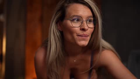 Alex online show from January 19, 7:46 am