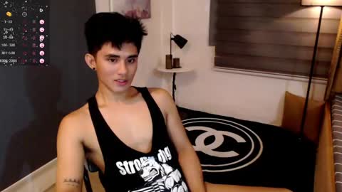 Snapshot of branlior chatting on May 13, 3:37 am branlior online show from May 13, 3:37 am