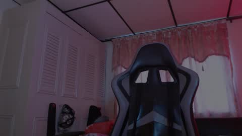 Snapshot of brasi_ chatting on November 14, 6:28 pm brasi_ online show from November 14, 6:28 pm