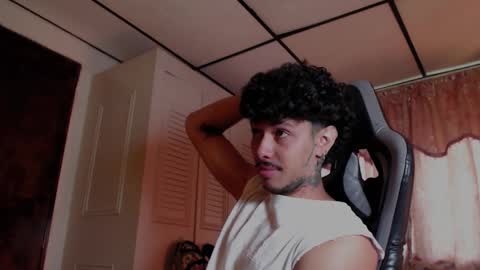 Snapshot of brasi_ chatting on February 13, 5:20 pm brasi_ online show from February 13, 5:20 pm