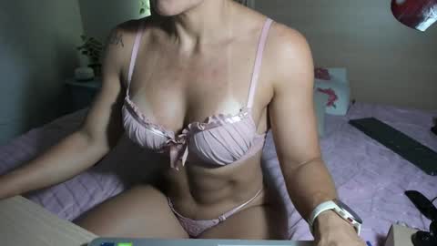 Carolina Ferrari online show from March 7, 9:59 pm