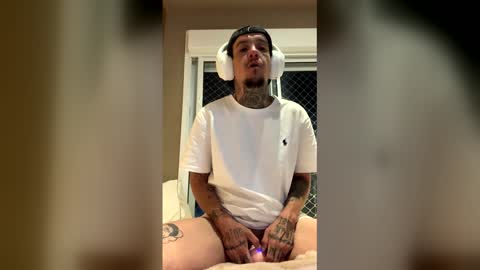 brasiliantboy online show from March 1, 2:13 am