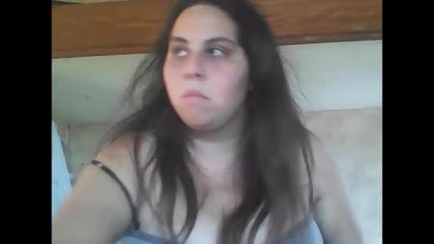 Snapshot of bratbrat23 chatting on March 12, 11:01 pm Bay online show from March 12, 11:01 pm