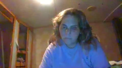 Snapshot of bratbrat23 chatting on October 20, 2:12 am Bay online show from October 20, 2:12 am