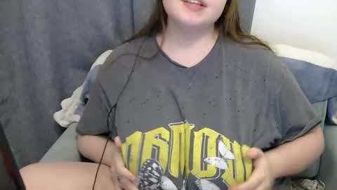 Emma online show from February 18, 6:26 pm