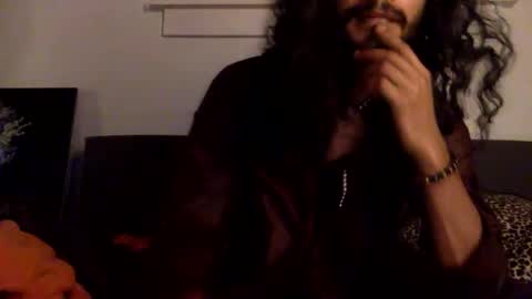 brax_the_lion online show from April 8, 8:14 am