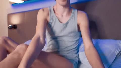 Brax online show from April 20, 9:38 pm