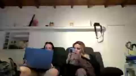 Hung Twink and Chub Trans online show from July 14, 9:09 pm