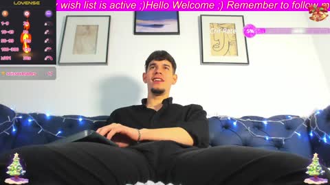 Snapshot of brayhambrown chatting on December 21, 3:47 am brayhambrown online show from December 21, 3:47 am