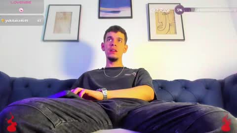 Snapshot of brayhambrown chatting on February 23, 4:39 am brayhambrown online show from February 23, 4:39 am