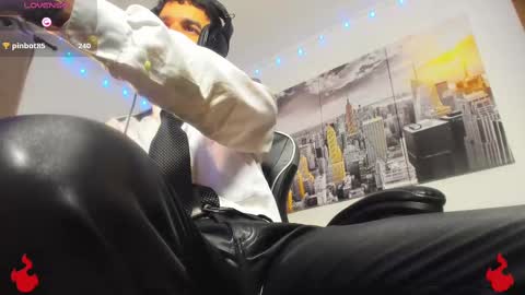 Snapshot of brayhambrown chatting on September 13, 6:35 am brayhambrown online show from September 13, 6:35 am