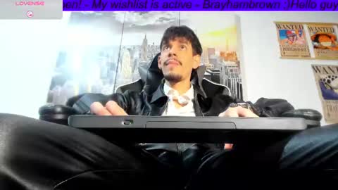 Snapshot of brayhambrown chatting on June 18, 1:17 am brayhambrown online show from June 18, 1:17 am
