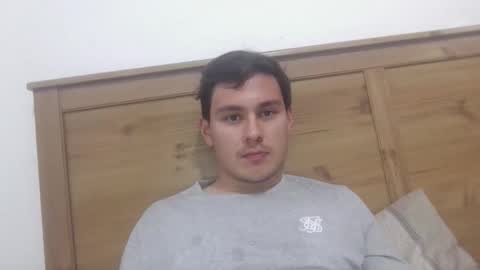 Snapshot of brazilboy2026 chatting on April 6, 4:52 pm brazilboy2026 online show from April 6, 4:52 pm